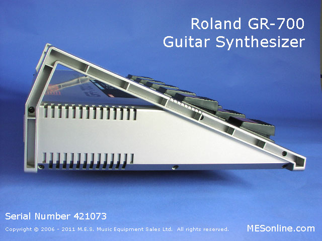 Roland GR700