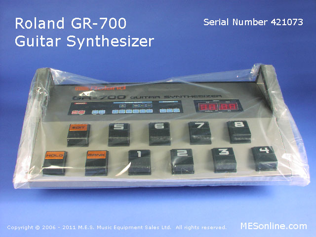 Roland GR700 Guitar Synthesizer